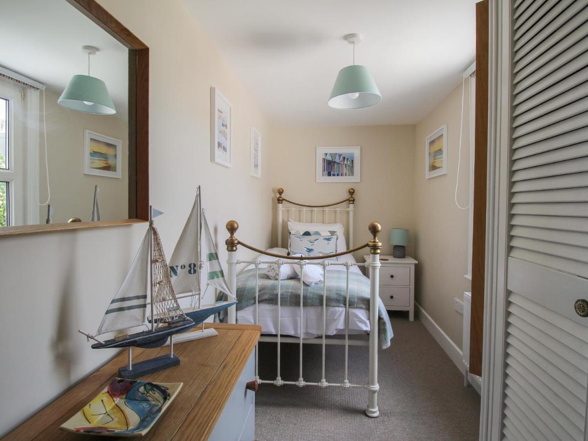 Little Gull Cottage Уэймут Экстерьер фото
